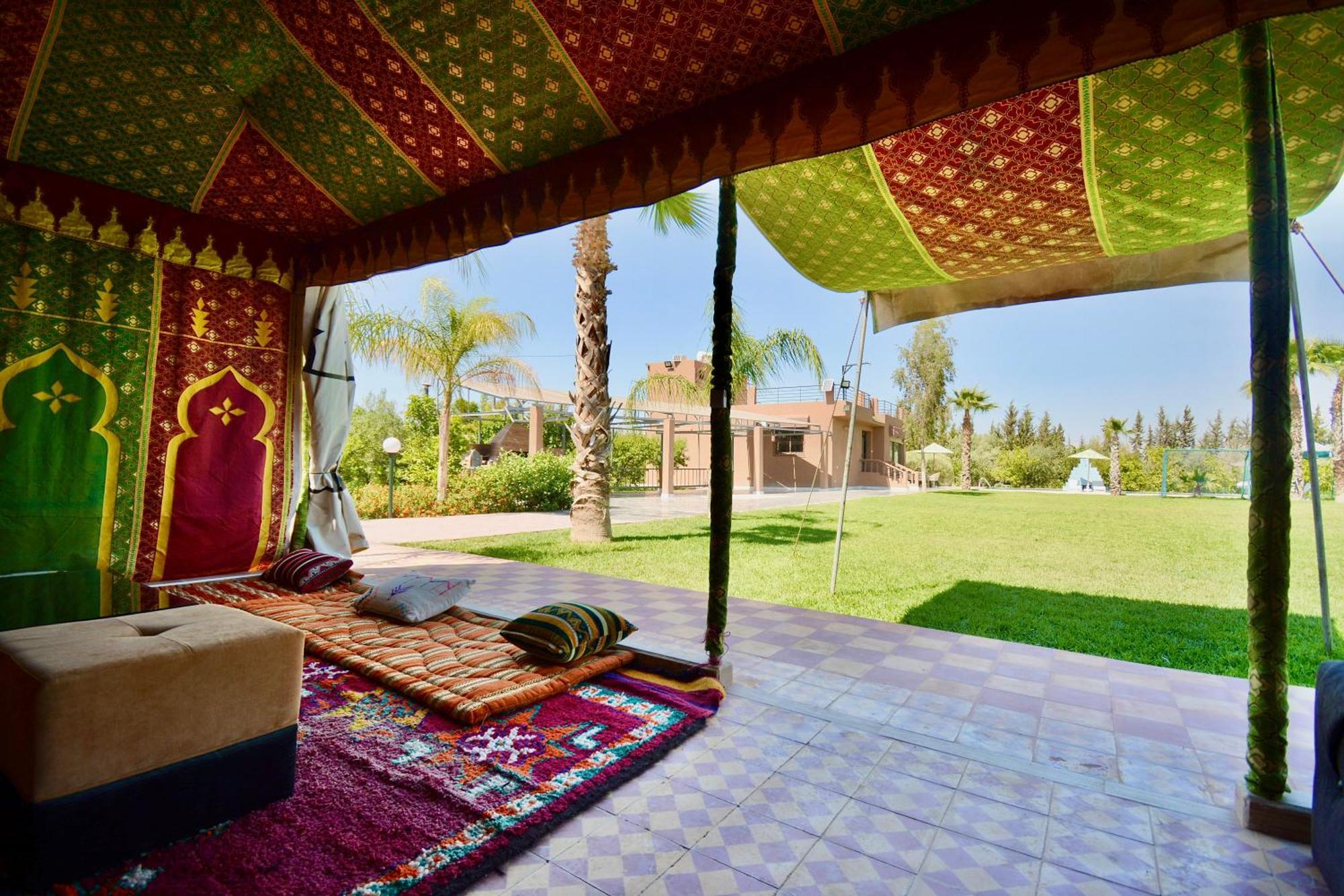 Ferme De Vacances Avec Une Grande Villa A Marrakech Marrakesh Exterior foto