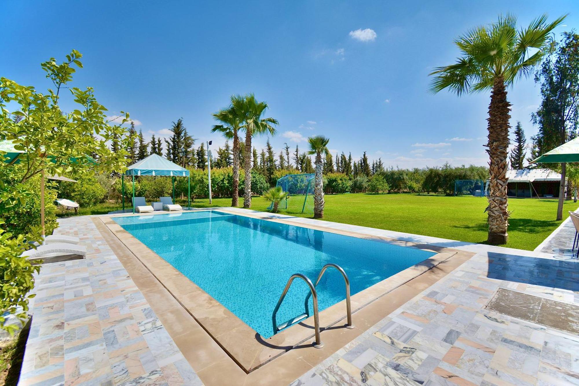 Ferme De Vacances Avec Une Grande Villa A Marrakech Marrakesh Exterior foto